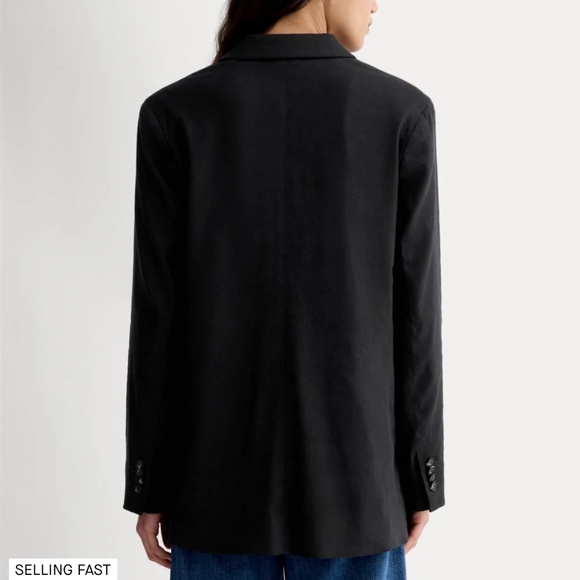 EVERLANE OVERSIZED BLAZER - NWT, BLACK, SIZE 6 - Picture 2 of 8